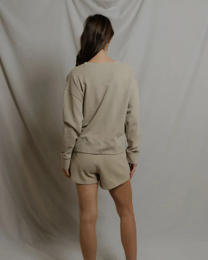 sweat shorts in beige with a rope drawstring