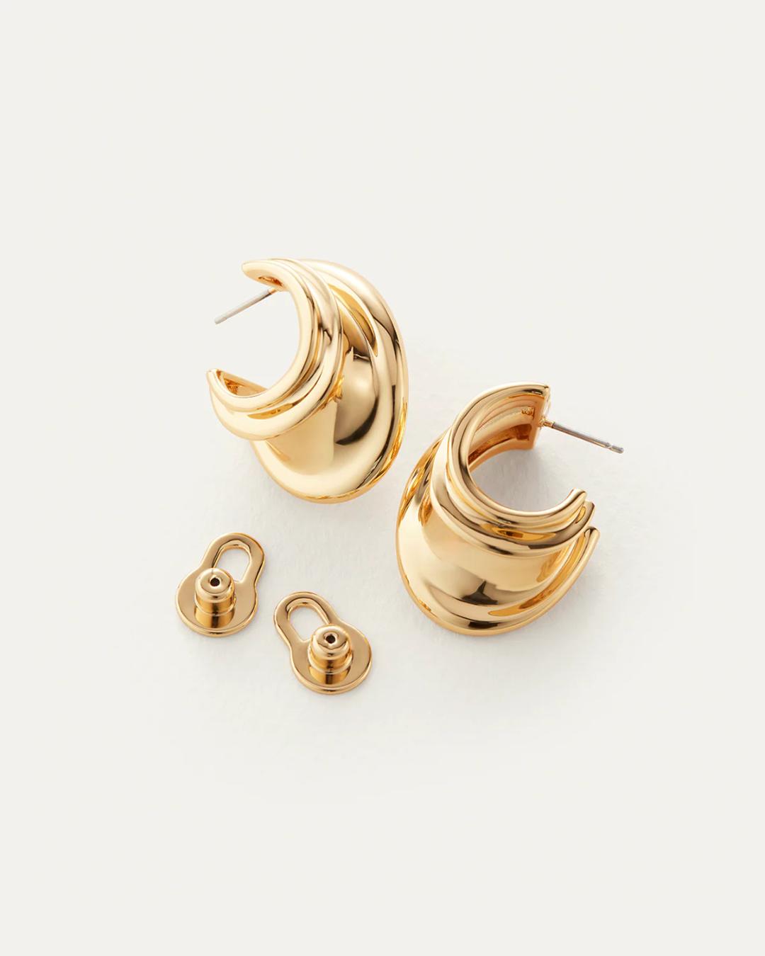 chunky statement hoop in gold