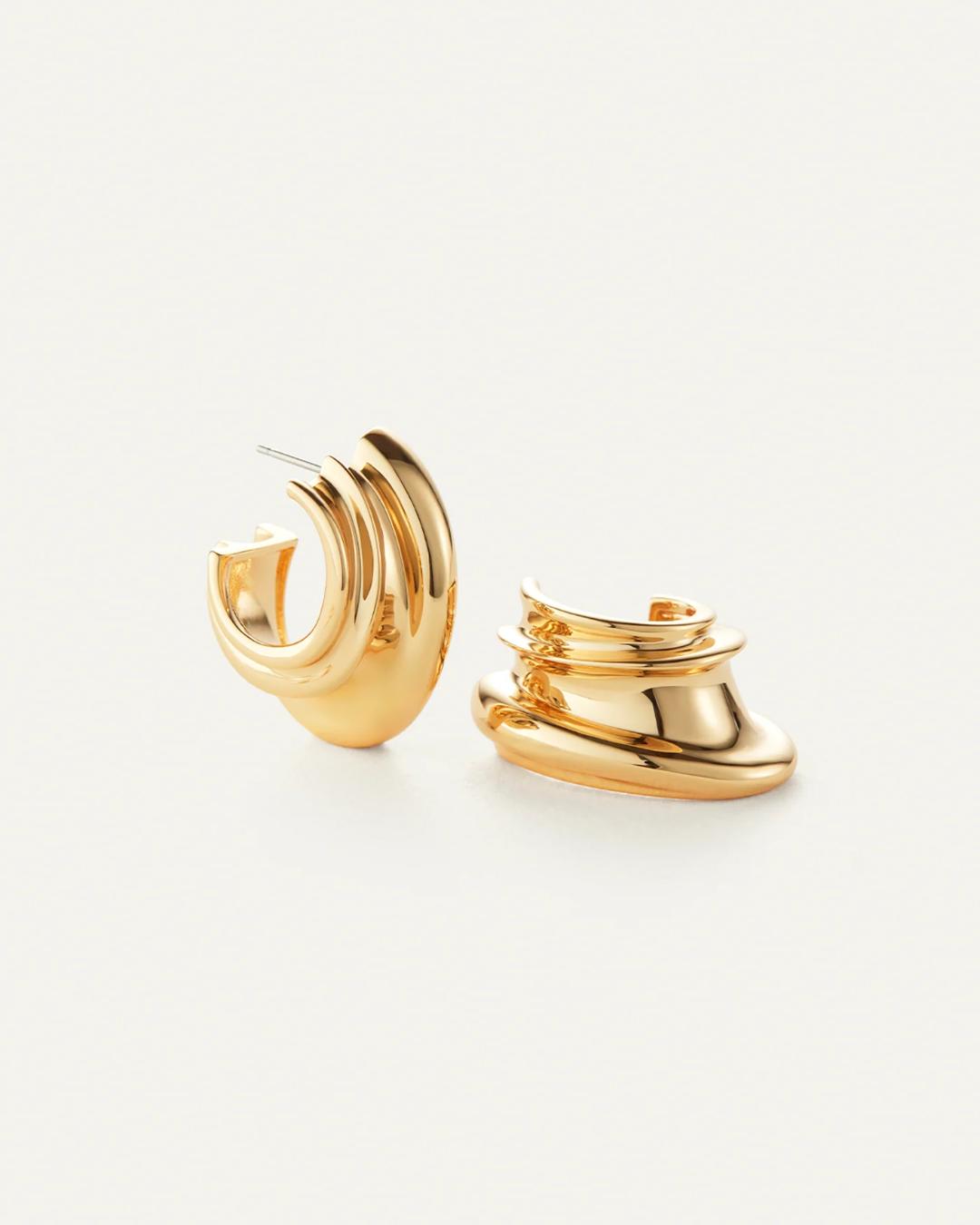 chunky statement hoop in gold