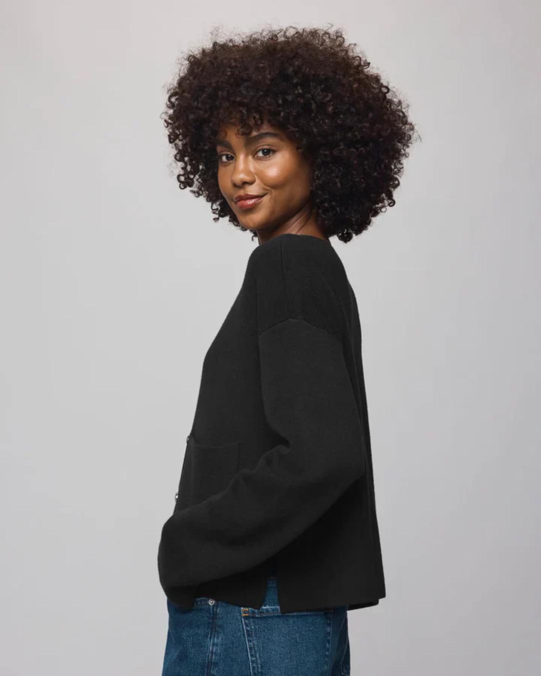 cropped cardigan in black