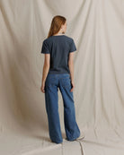 basic t-shirt in navy blue