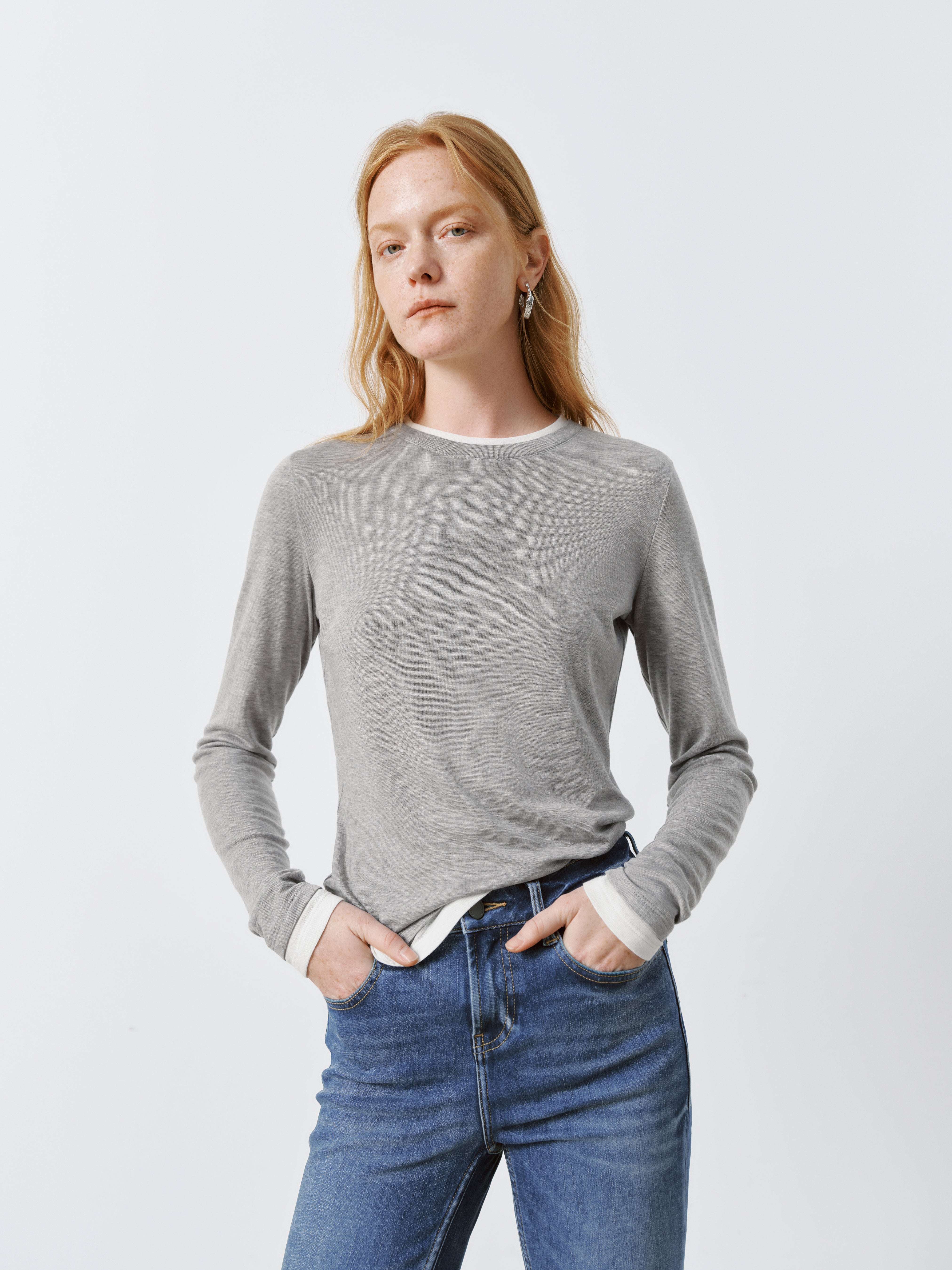 grey long sleee top