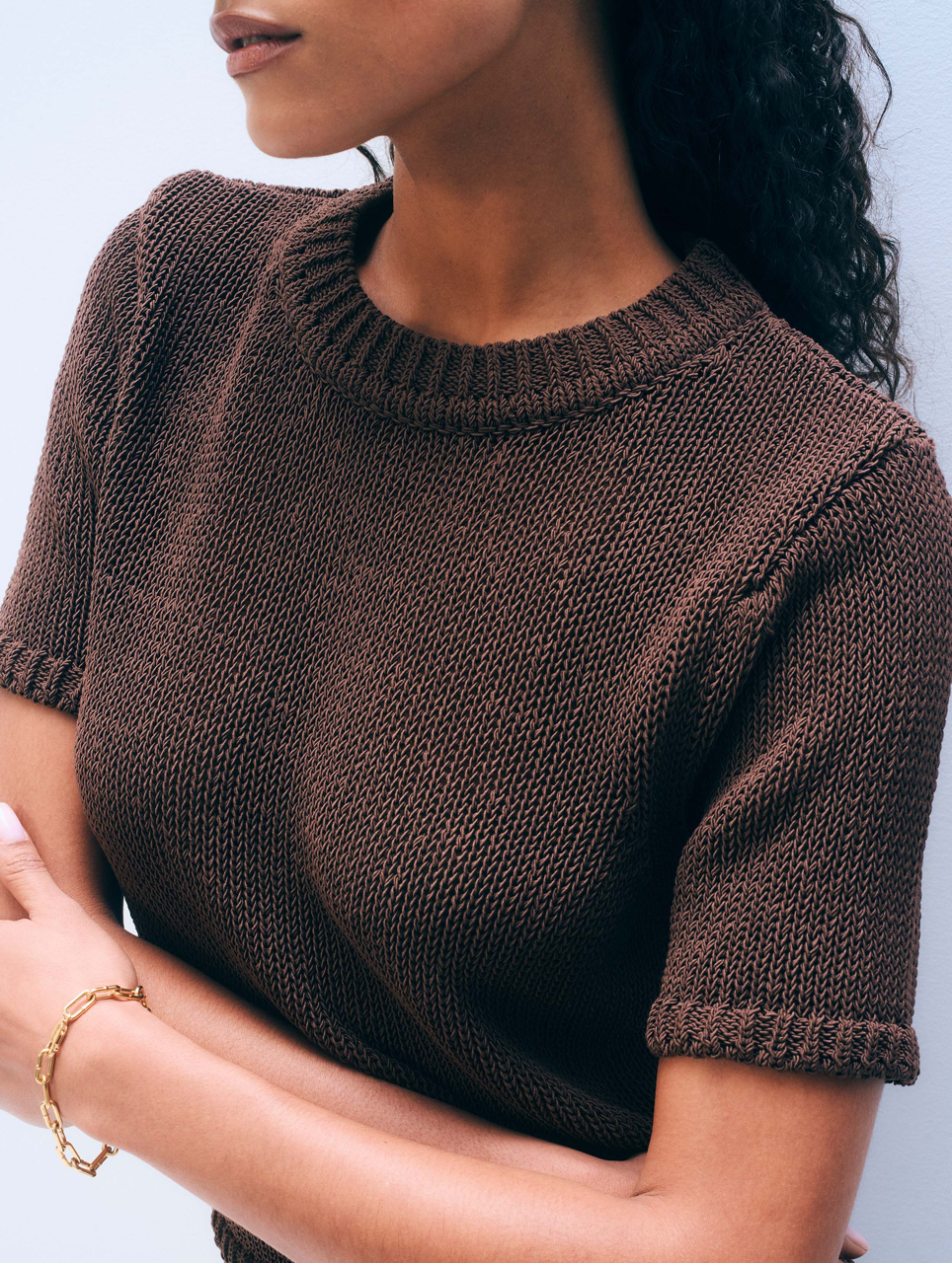 brown knit t-shirt 