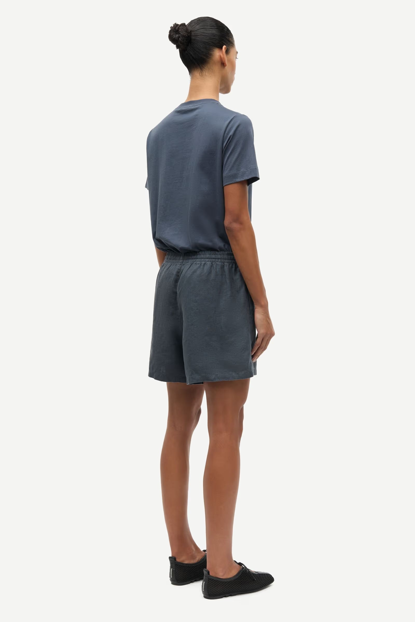 drawstring shorts in blue