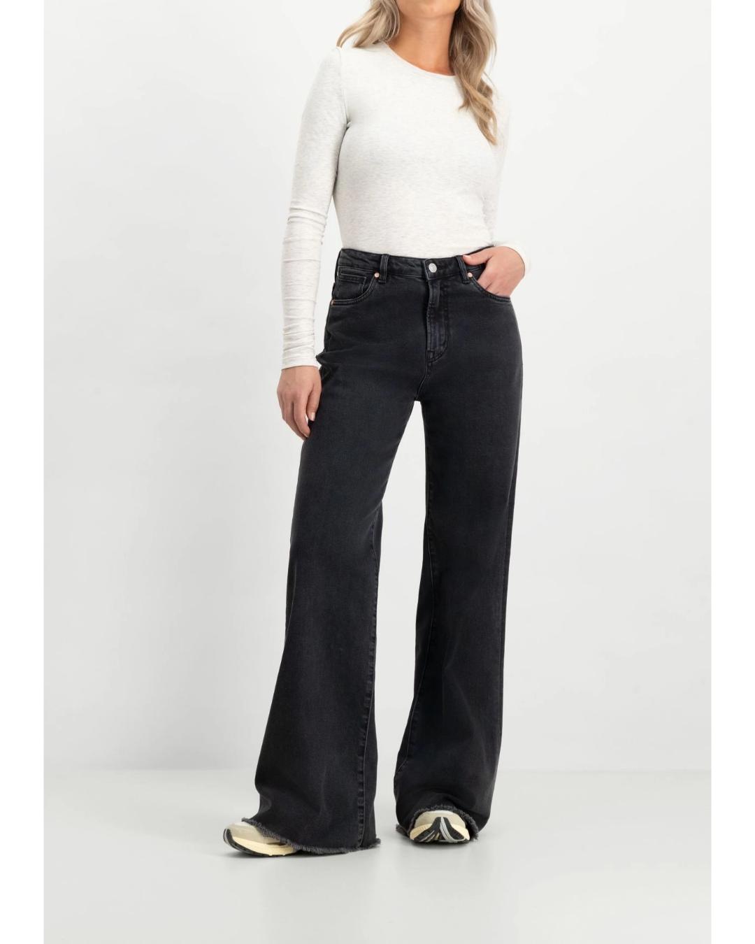 wide leg black denim jeans