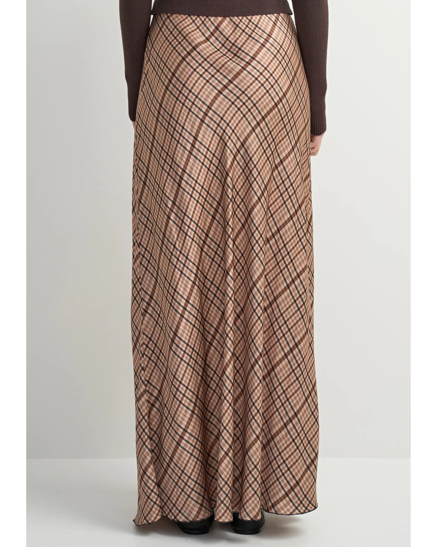 maxi plaid skirt in beige