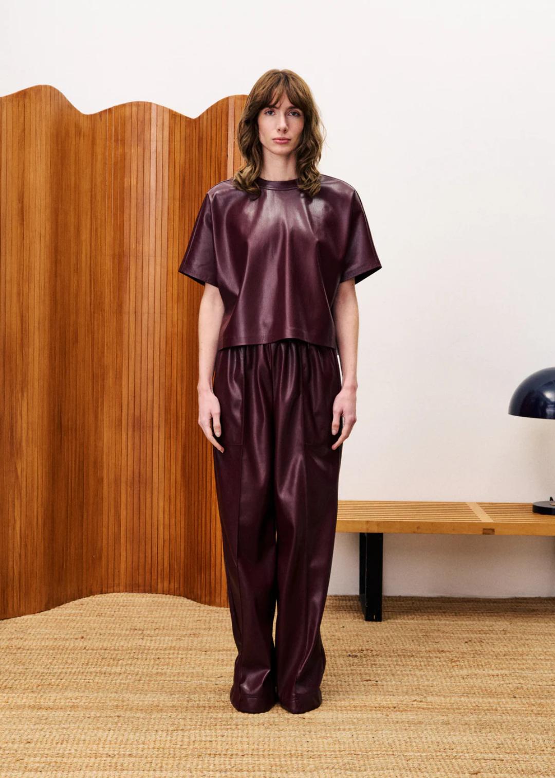 faux leather pant in bergundy