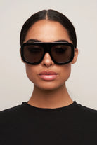 oversized black aviator sunglasses