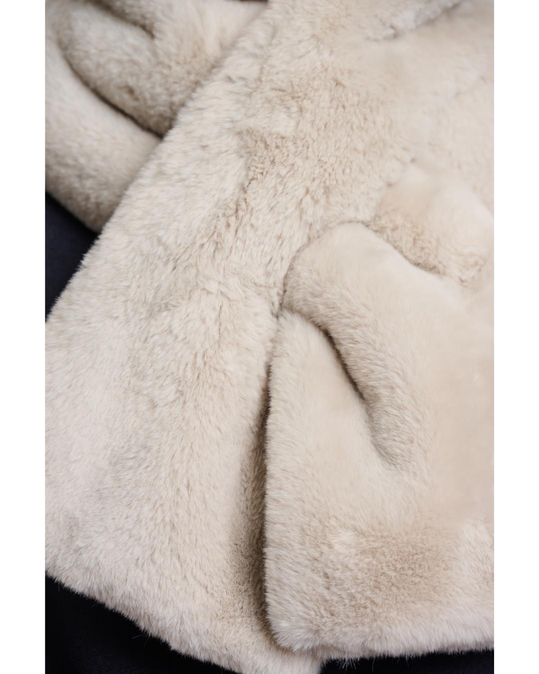 faux fur scarf in beige