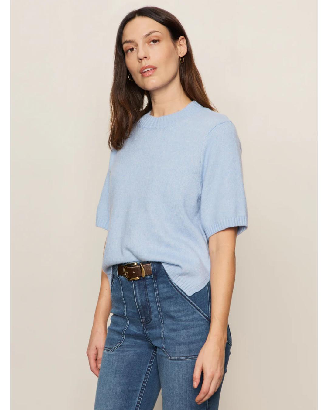 sweater t-shirt in light blue
