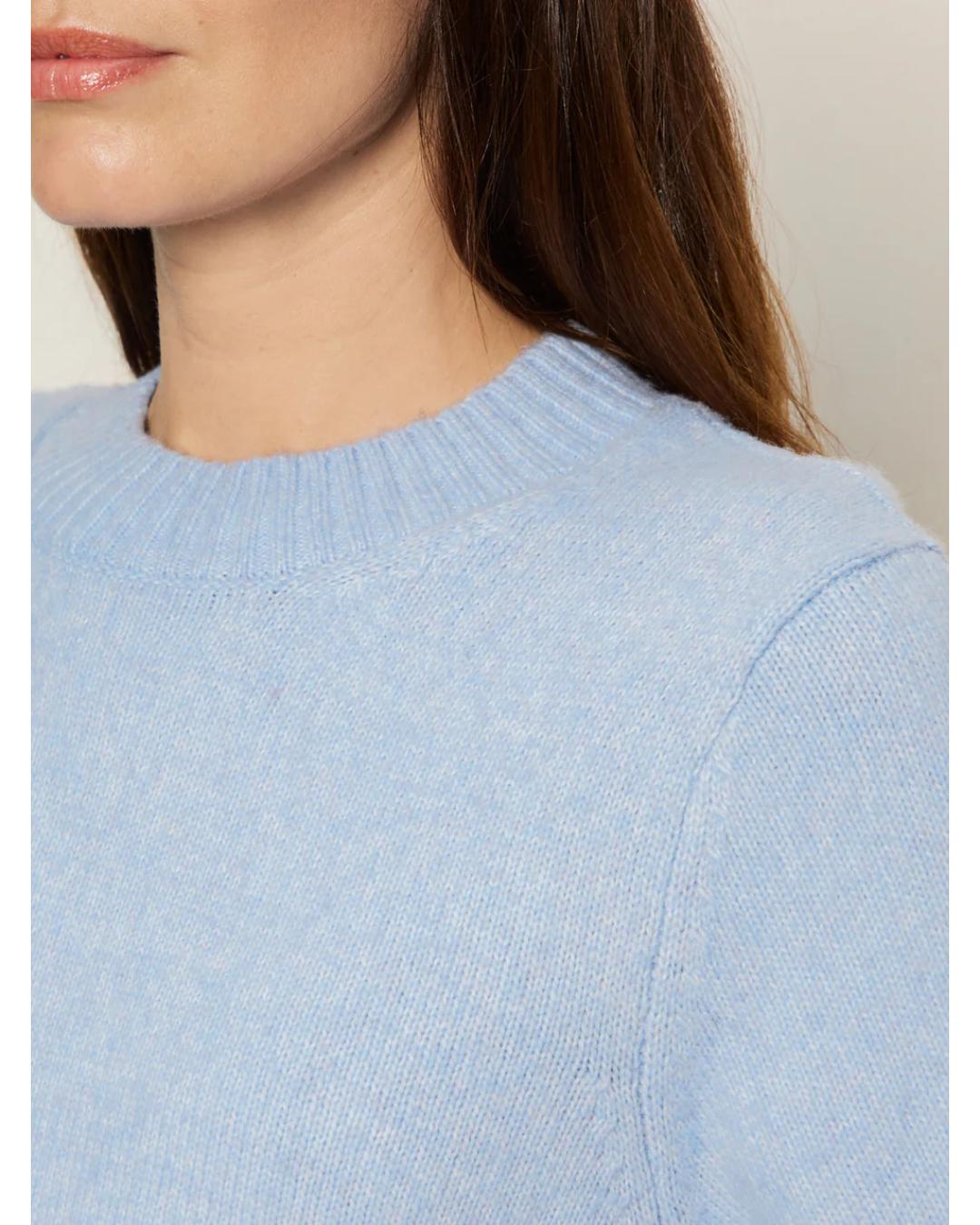 sweater t-shirt in light blue