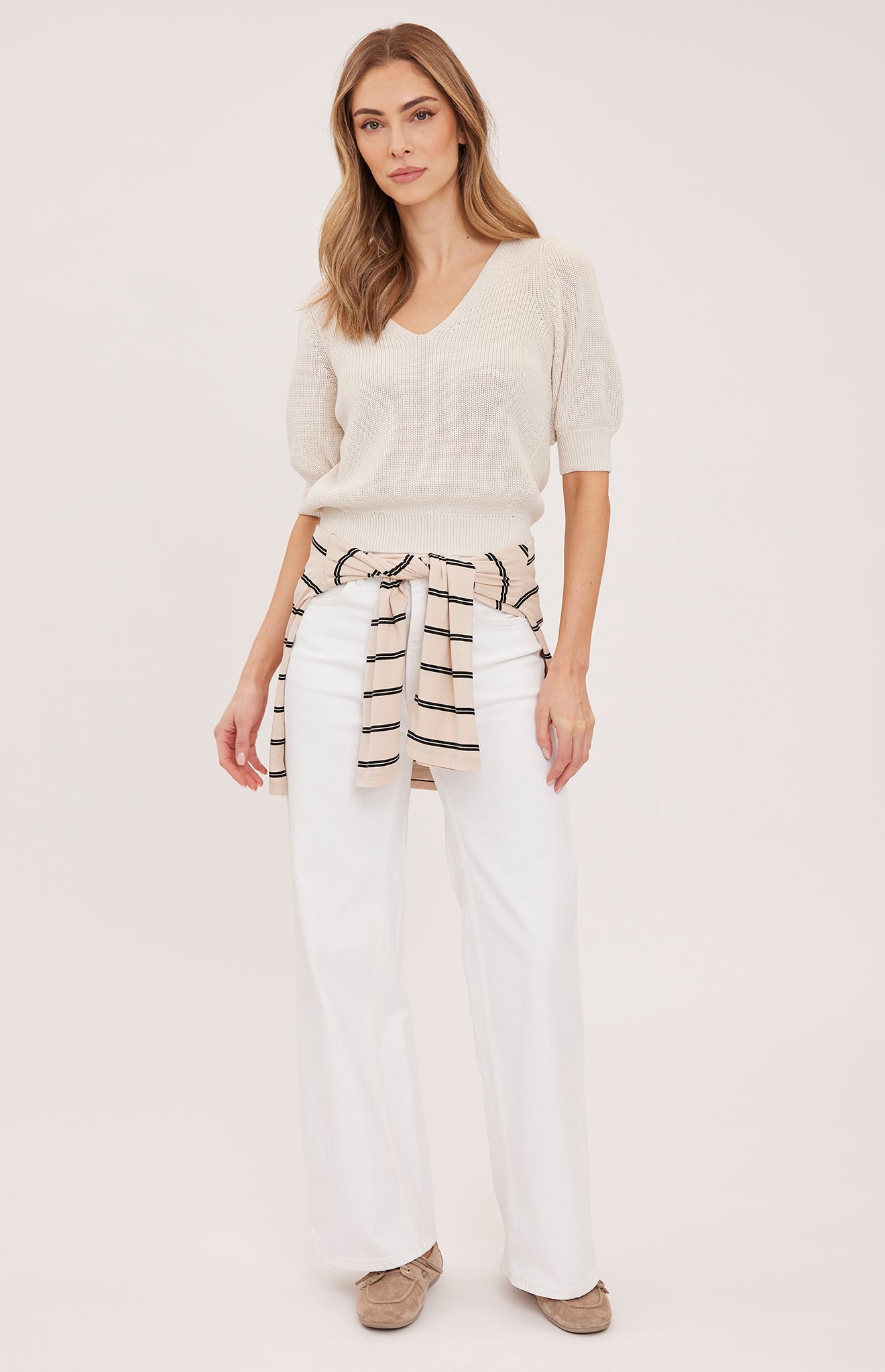 short sleeve knit v-neck sweater top in cream
