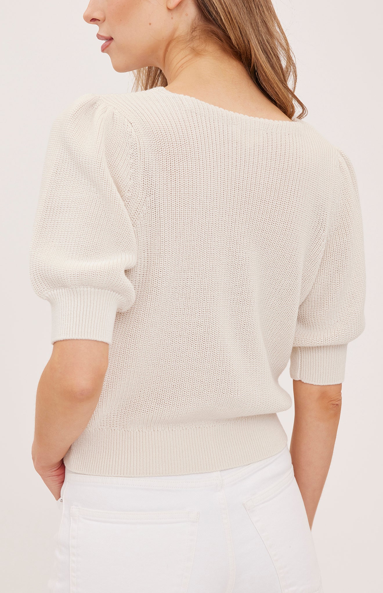short sleeve knit v-neck sweater top in cream