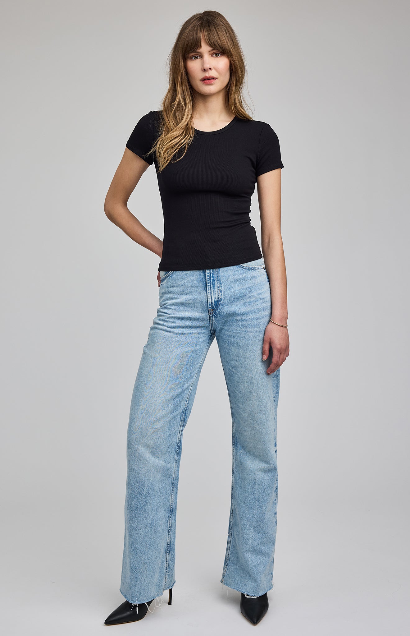 black short sleeve top