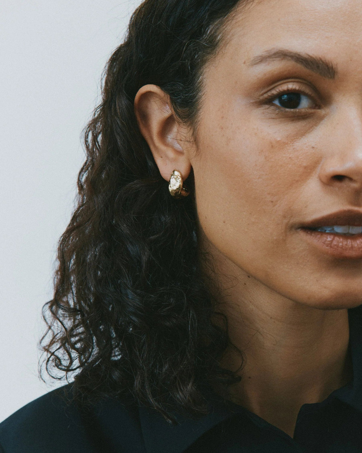 gold earring hoops