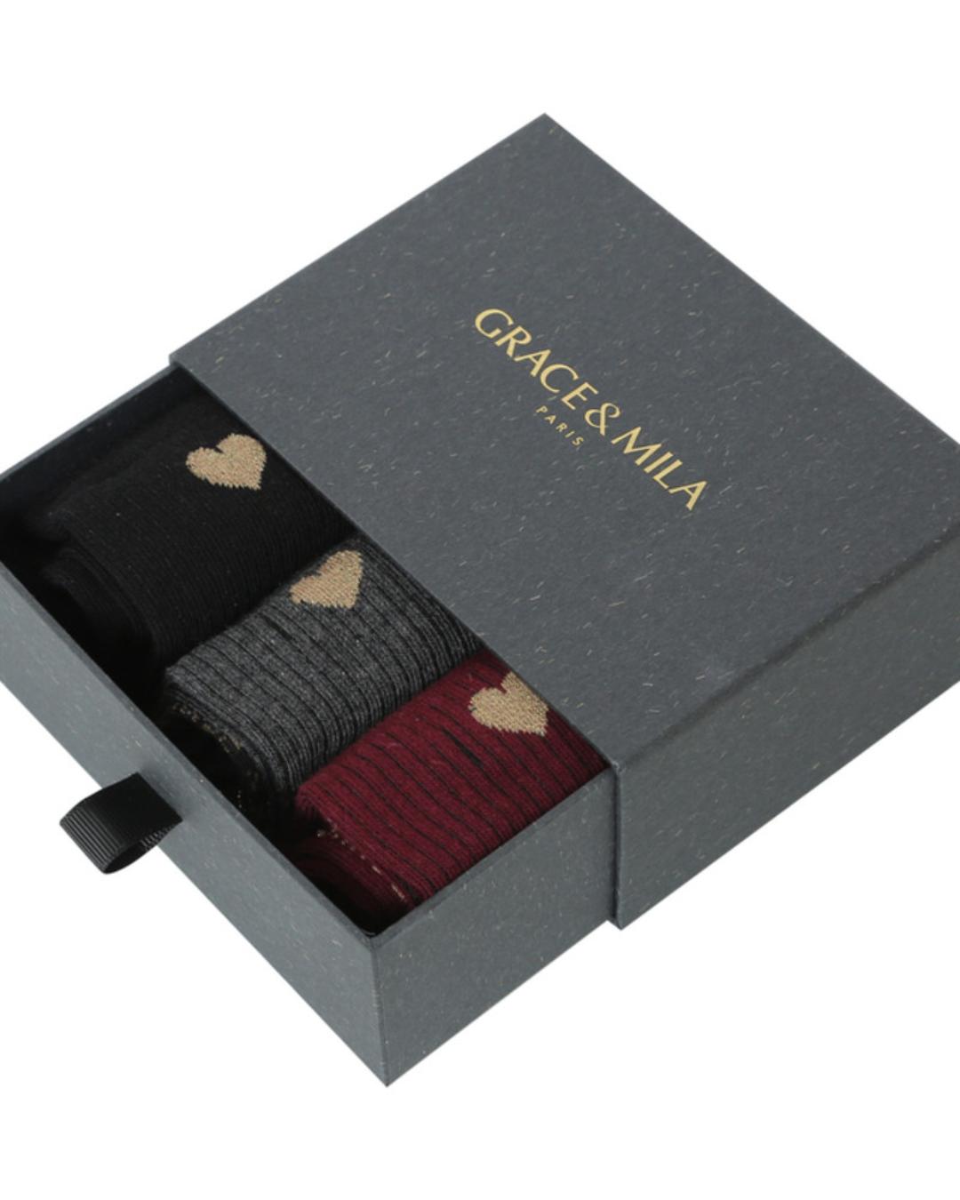 socks with printed hearts on the side