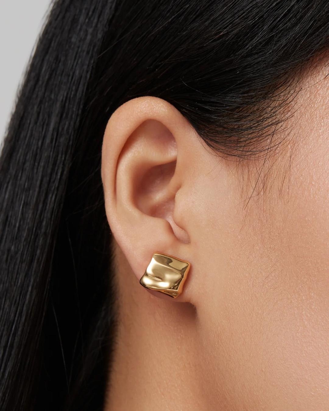 gold square earrings