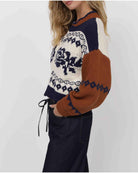zip sweater with roses on the chest in cream, navy and brown