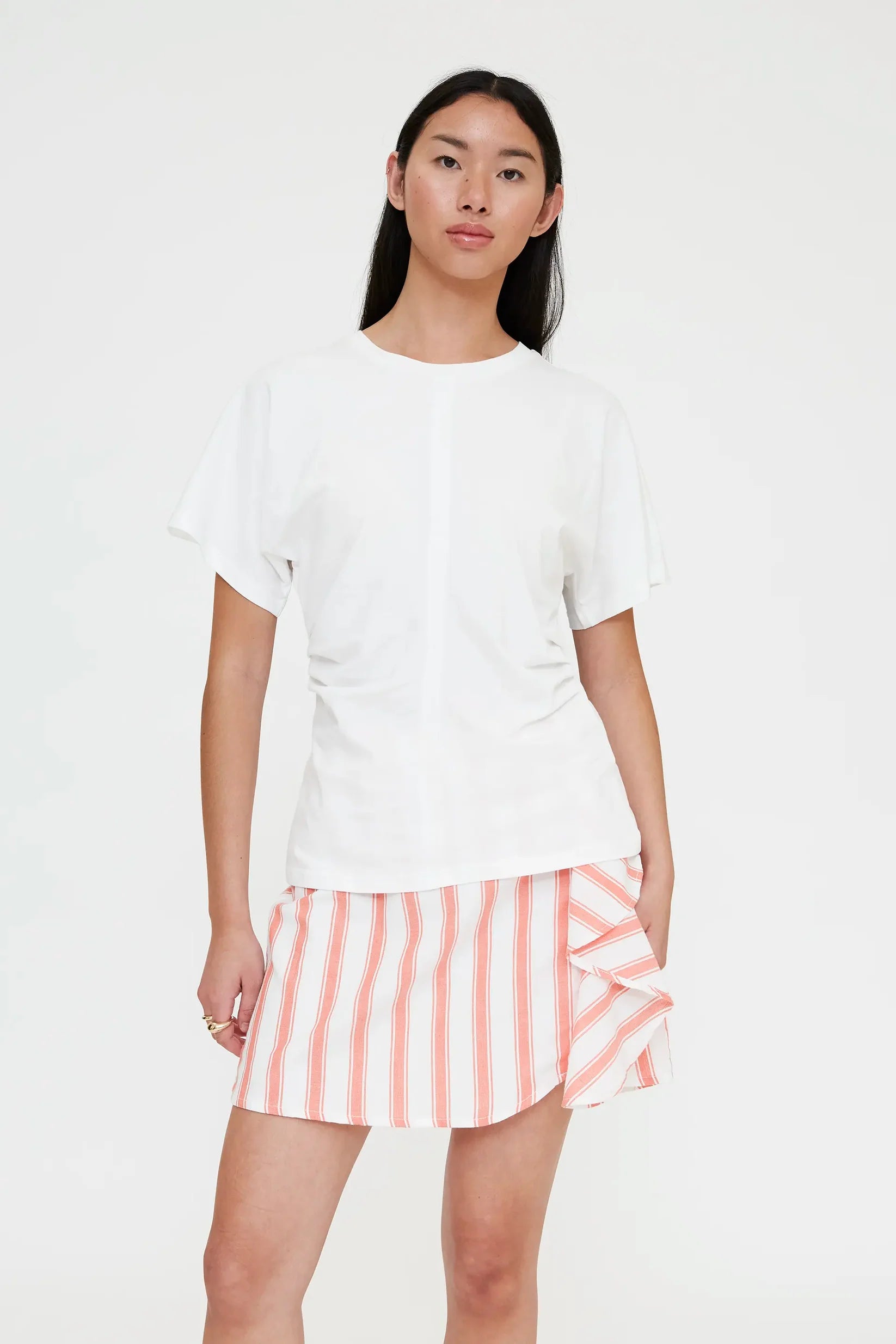 white t-shirt with cinched waist
