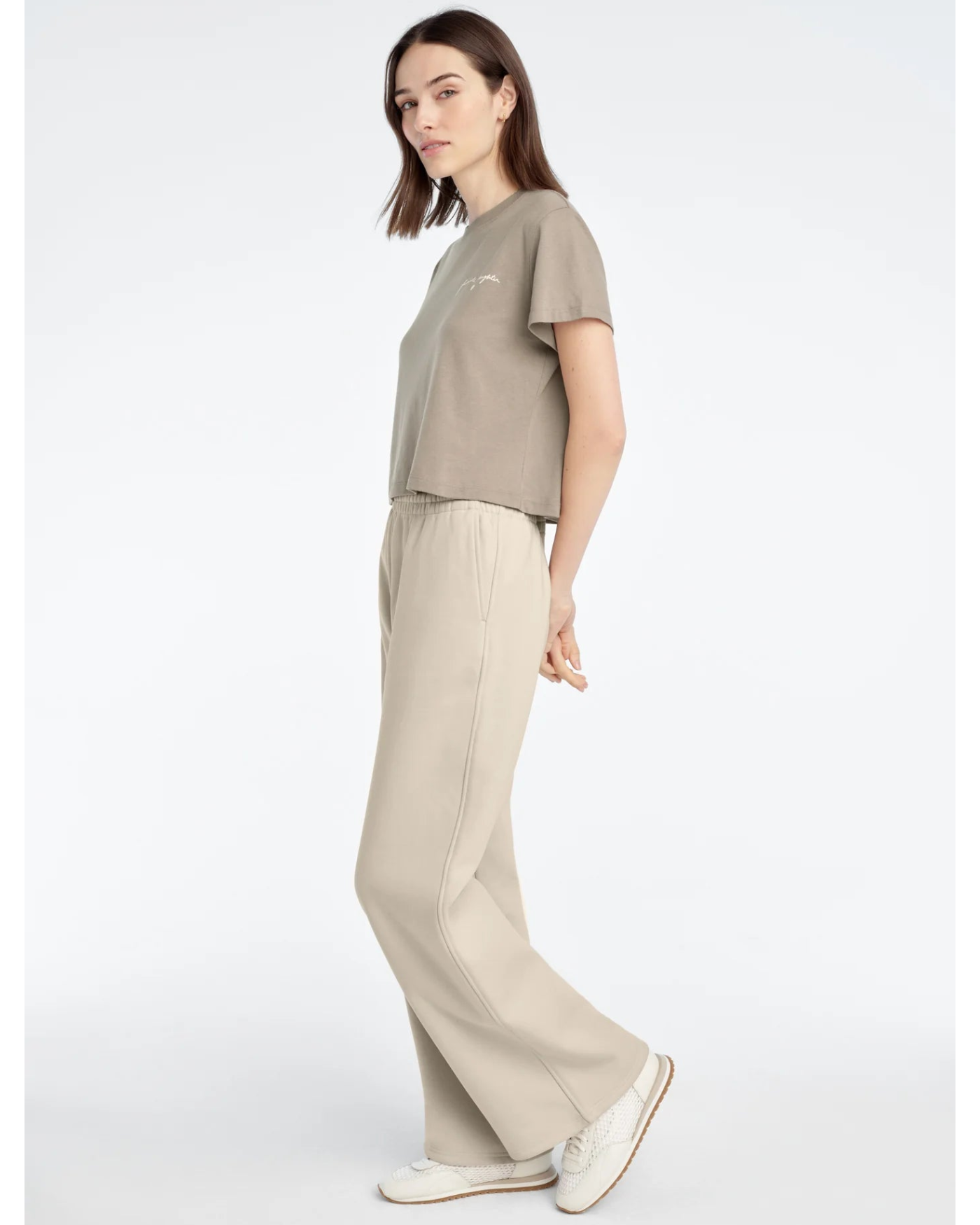 wide leg sweatpants in light brown