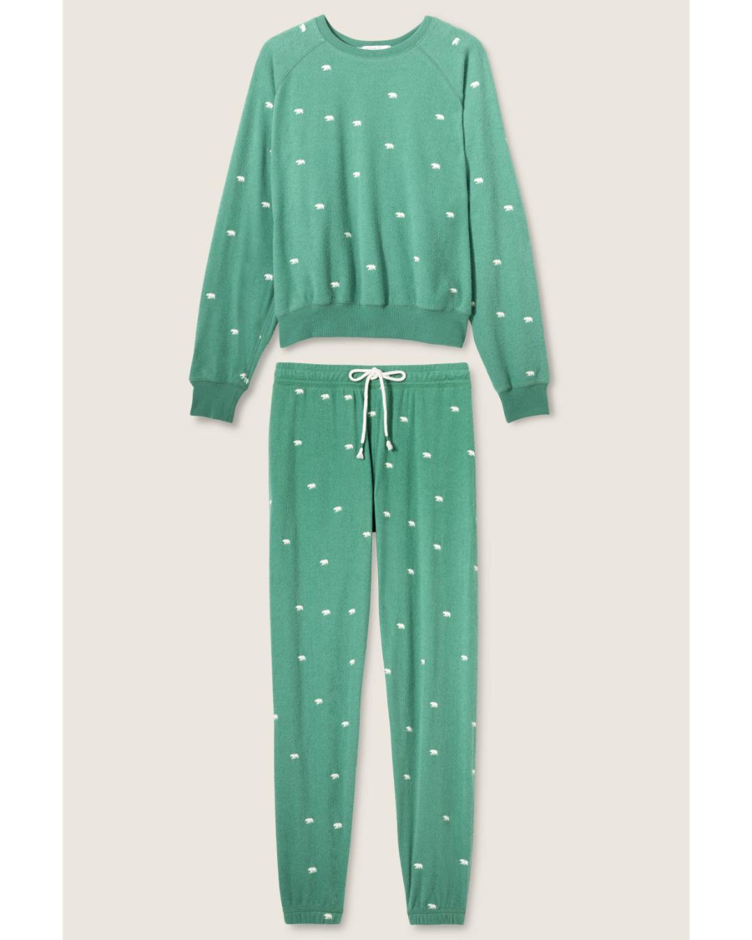 green long sleeve and pants pj set with bears all over 