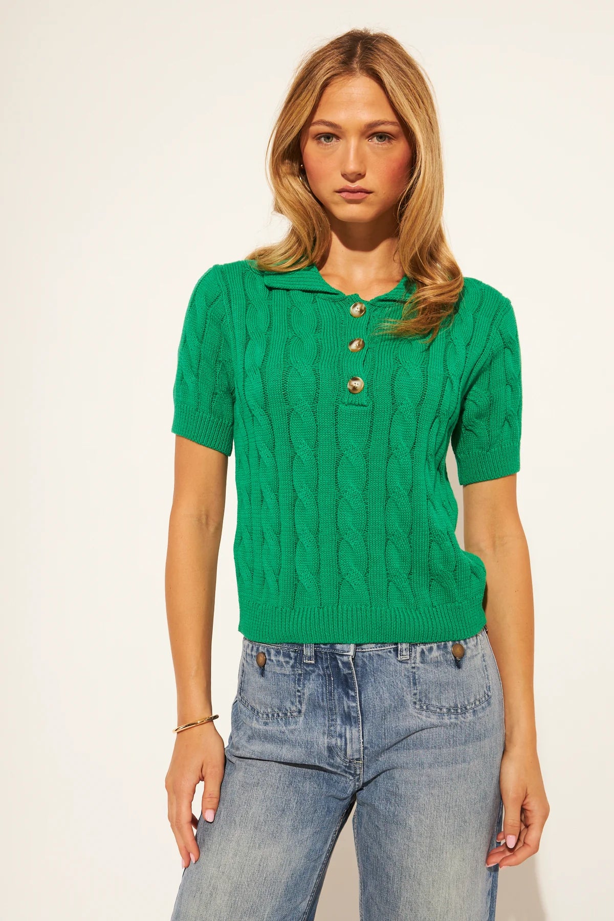 knit short sleeve sweater in green