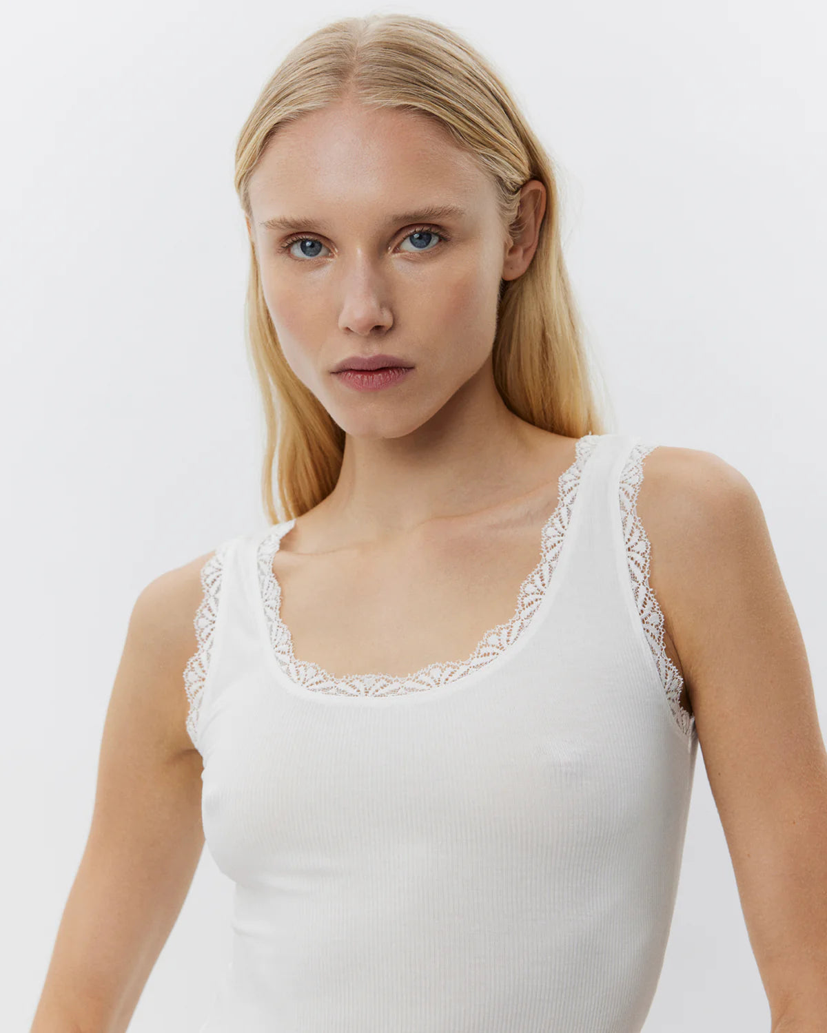 white tank top with lace trim