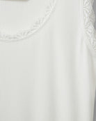 white tank top with lace trim