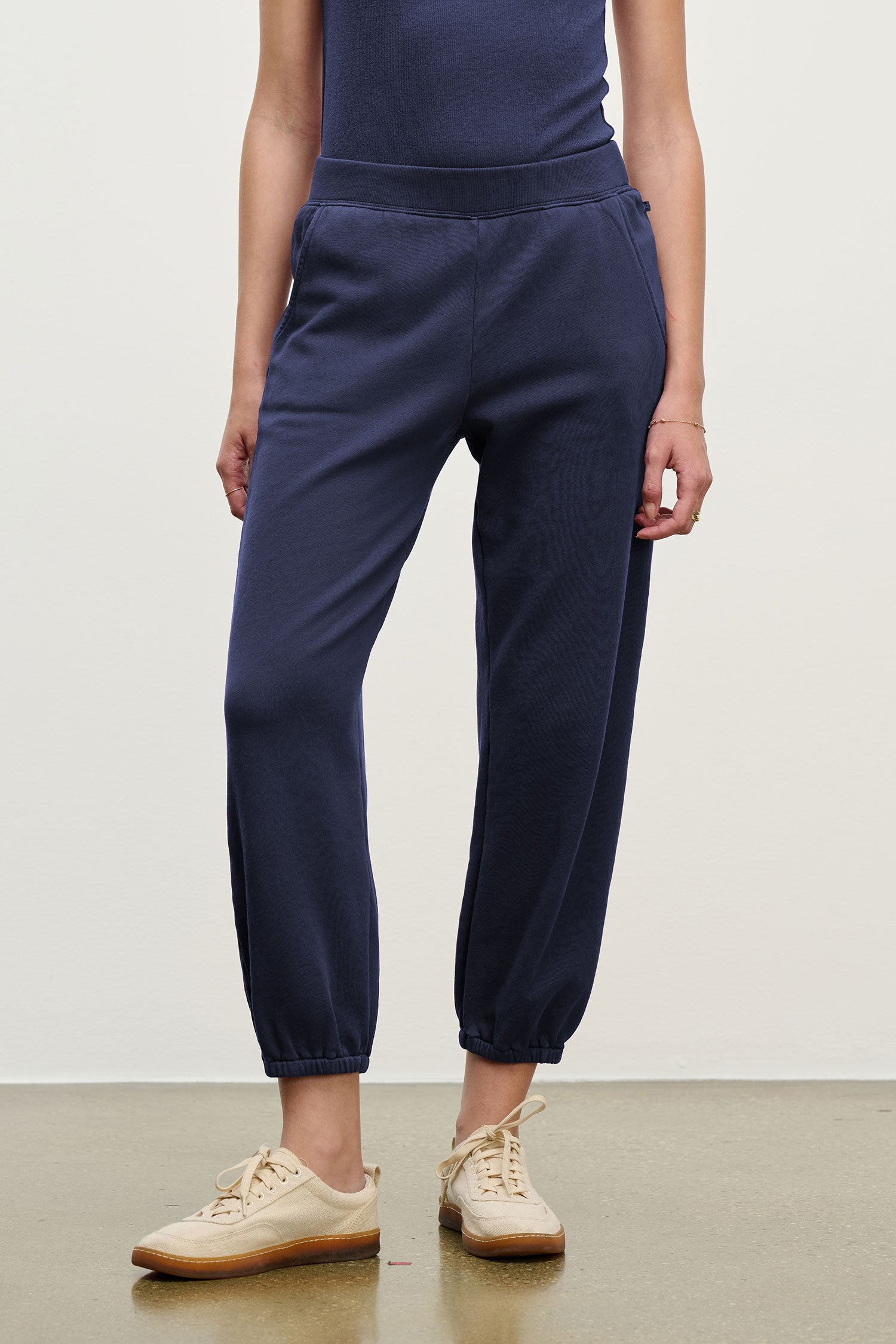 navy sweatpant