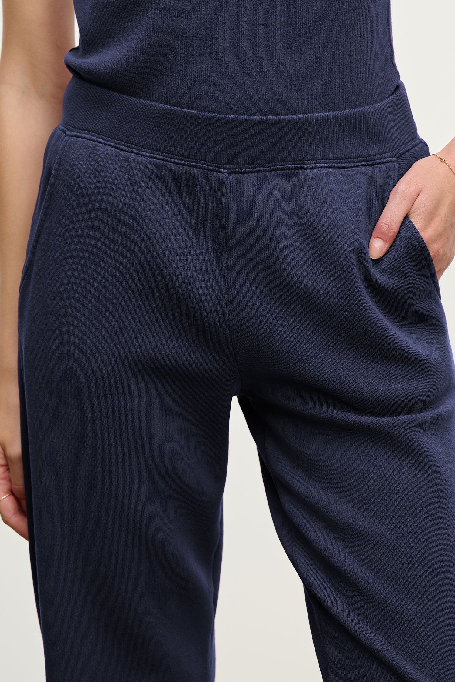 navy sweatpant