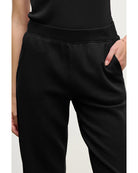 black sweatpants 