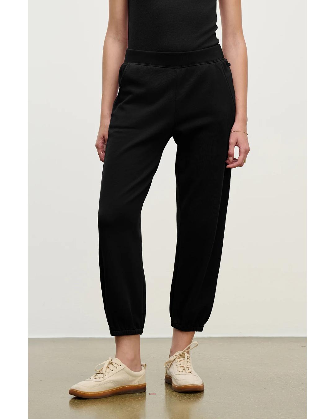 black sweatpants 