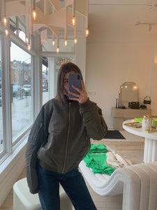Mae Bomber
