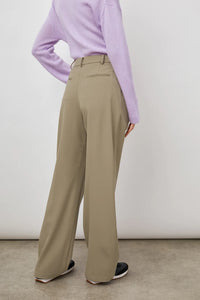 Marnie Pant