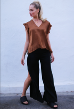 Load image into Gallery viewer, Silky ruffle sleeve top
