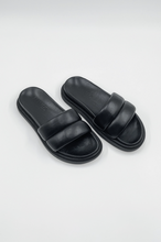 Load image into Gallery viewer, Diana Leather Slide
