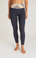Load image into Gallery viewer, Rib Quilt 7/8 Legging
